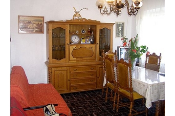 Hrvaška Privát Slatine, Eksterier